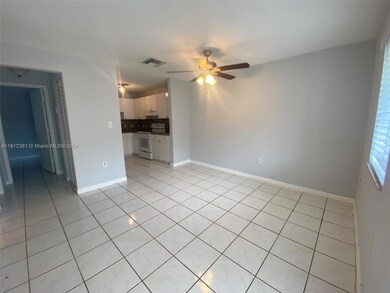 2471 SW 10th St unit 3, Miami, FL 33135 - photo 3