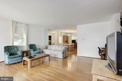 1143 Glendale Rd, Baltimore, MD 21239 - photo 4