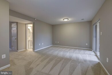 6731 Emmanuel Ct, Gainesville, VA 20155 - photo 6