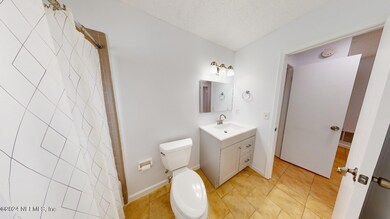 8953 Ivey Rd, Jacksonville, FL 32216 - photo 6