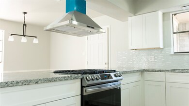 7850 Woodsman Trail, Houston, TX 77040 - photo 6