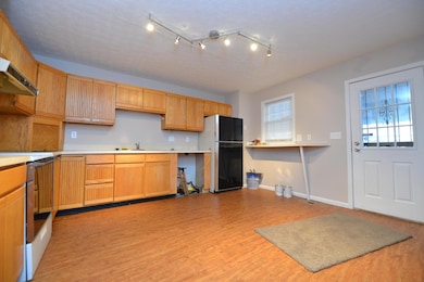 526 W 1st Ave unit 528, Columbus, OH 43201 - photo 5