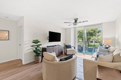 127 Yacht Club Way unit 206, Hypoluxo, FL 33462 - photo 2