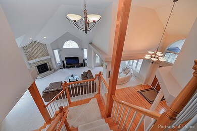 2268 Hillsboro Ln, Naperville, IL 60564 - photo 4