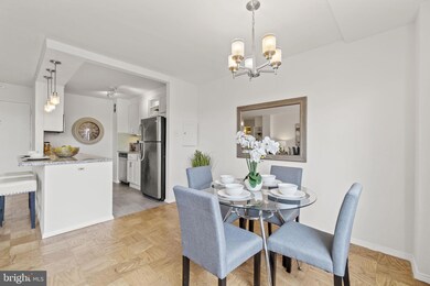 Dupont East Condominium unit 619, Washington, DC 20036 - photo 6