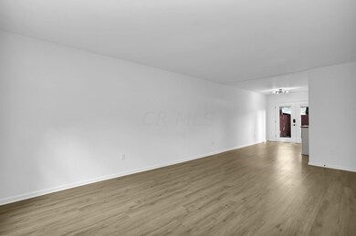 9-web-or-mls-4746-merrifield-pl