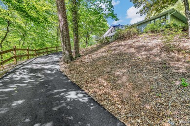 566 Hardscrabble Rd, Burnsville, NC 28714 - photo 3