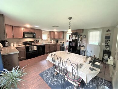 39 Baldwin Ct, Charlestown, NH 03603 - photo 6