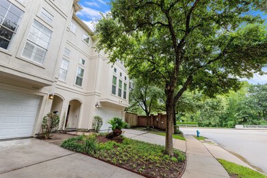 1400 Moritz Dr, Houston, TX 77055 - photo 3