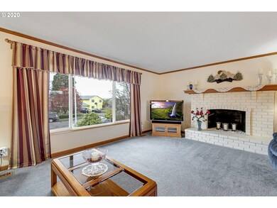 1124 SW Doolittle Ct, Troutdale, OR 97060 - photo 4