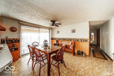 8000 S Maple Dr, Daleville, IN 47334 - photo 5