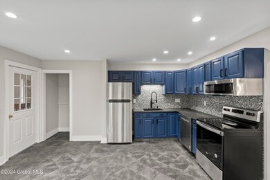 15 Flower Rd unit 2, Troy, NY 12180 - photo 3