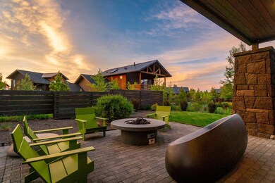 19130 Gateway Loop, Bend, OR 97702 - photo 3