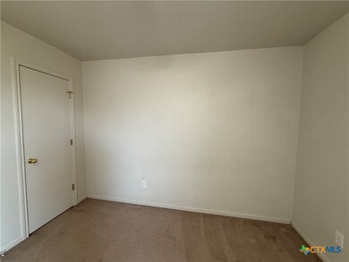 4106 Wine Cup unit B, Copperas Cove, TX 76522 - photo 5