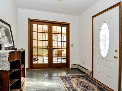 54 Sleepy Hollow Rd, Tiverton, RI 02878 - photo 2