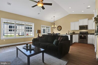 112 Eric Dr, Harrisburg, PA 17111 - photo 5