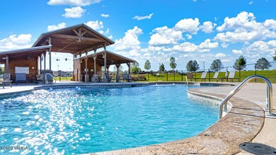 4 Preserve Pool