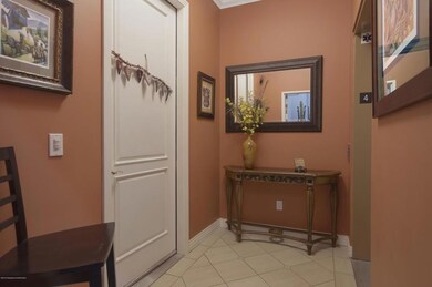 742 Locust St unit 402, Pasadena, CA 91101 - photo 3