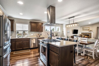 2446 SW Newberry Loop, Redmond, OR 97756 - photo 3