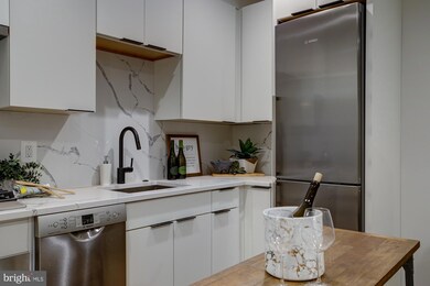 1225 11th St NW unit A, Washington, DC 20001 - photo 4