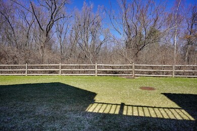 38 Seven Springs Ln unit D, Burlington, MA 01803 - photo 4