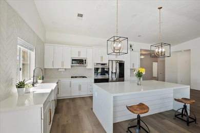 13-Kitchen