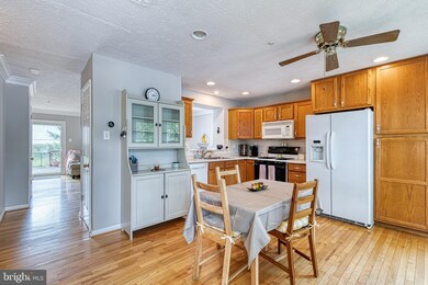 6136 Starburn Path, Columbia, MD 21045 - photo 2