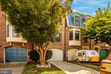 66 Victoria Square, Frederick, MD 21702 - photo 2