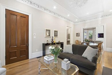 114 Pembroke St unit 1, Boston, MA 02118 - photo 4