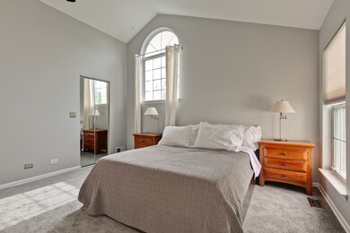 119 Pembroke Cir unit 3C, Lake Bluff, IL 60044 - photo 4