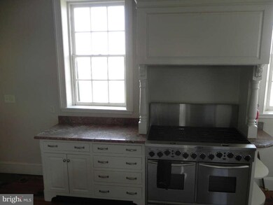 601 Bowieville Manor Ln, Upper Marlboro, MD 20774 - photo 7