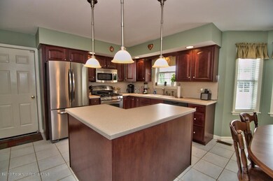 111 Gerard St, Scranton, PA 18504 - photo 7