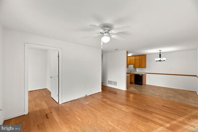 6500 Ridenour Way E unit 2B, Sykesville, MD 21784 - photo 7