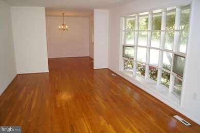 7985 Martown Rd, Laurel, MD 20723 - photo 4