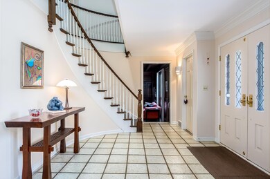 FOYER