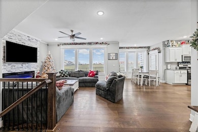 29626 W 196th St, Gardner, KS 66030 - photo 6