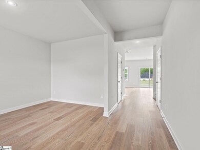 180 Lavinia Cir, Duncan, SC 29334 - photo 6