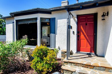 649 S Reese Place, Burbank, CA 91506 - photo 3