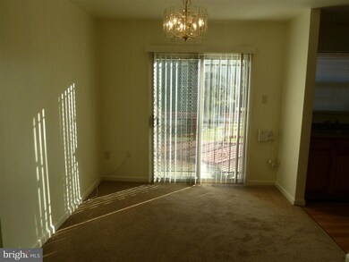 1586 Karen Blvd, District Heights, MD 20747 - photo 4