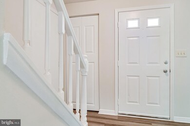 13634 Bellerose Dr, Chantilly, VA 20151 - photo 6