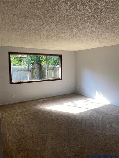 1566 Freeman Ct NE, Keizer, OR 97303 - photo 5