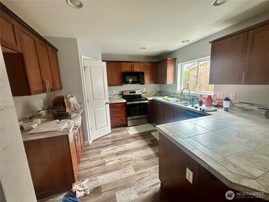 18306 71st Ave E, Puyallup, WA 98375 - photo 5