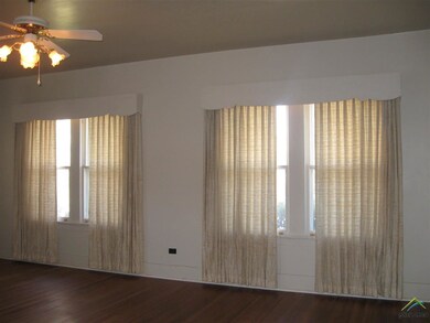 1905 S Jarrell Ave, Tyler, TX 75701 - photo 5