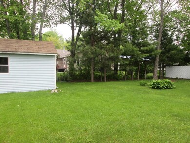 33 Cottage Rd, Millinocket, ME 04462 - photo 5