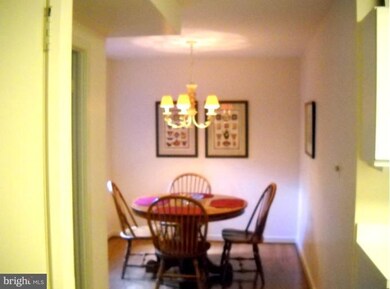 11500 Fairway Dr unit 203, Reston, VA 20190 - photo 4