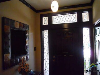 501 Hyde Park Dr, Tyler, TX 75701 - photo 2