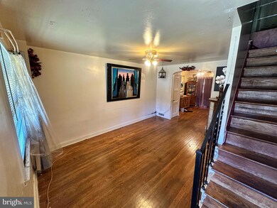 808 E Cold Spring Ln, Baltimore, MD 21212 - photo 3