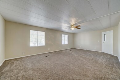 901 S 98th St-7