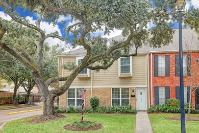 10315 Briar Forest Dr unit 215, Houston, TX 77042 - photo 2