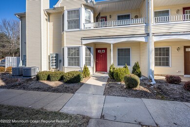 41 Powell Ct, Hightstown, NJ 08520 - photo 3